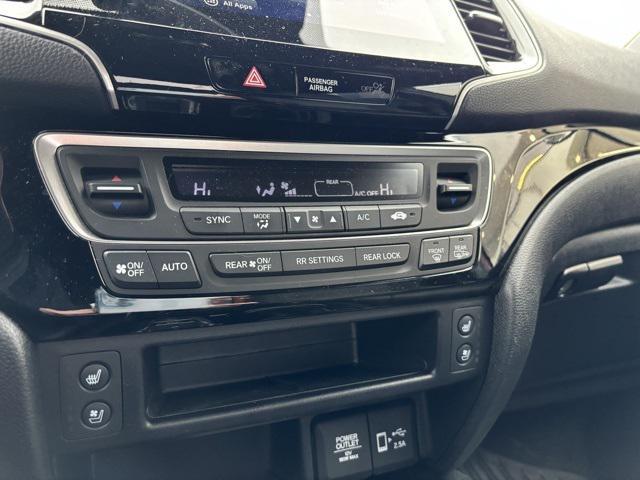 used 2022 Honda Passport car, priced at $33,961