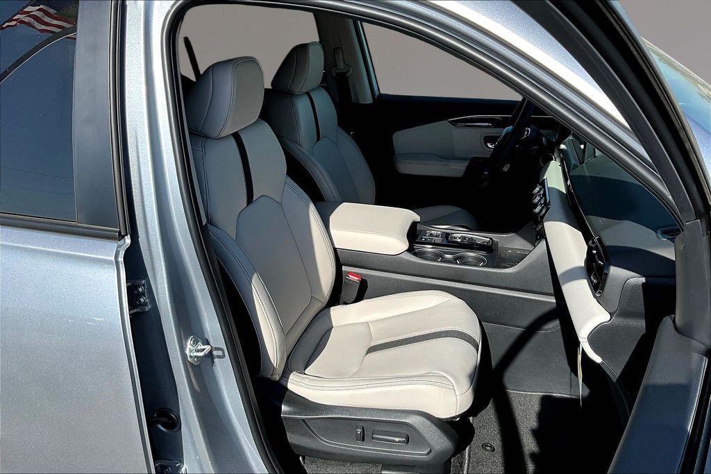 new 2026 Honda Pilot car, priced at $46,280