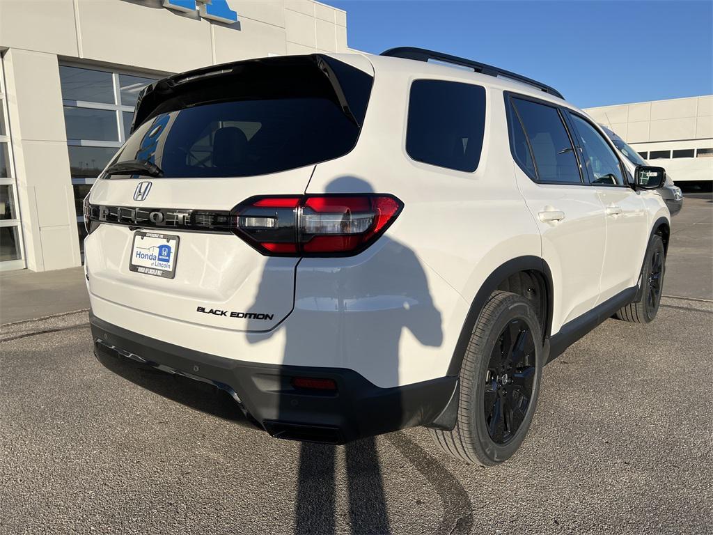 new 2026 Honda Pilot car, priced at $56,945