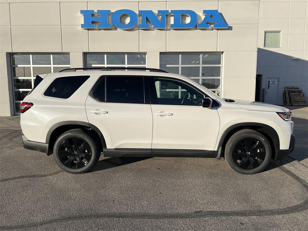 new 2026 Honda Pilot car, priced at $56,945