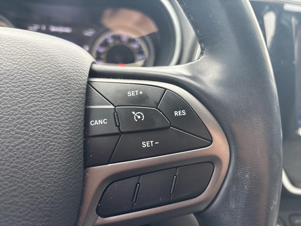 used 2020 Jeep Cherokee car, priced at $19,331