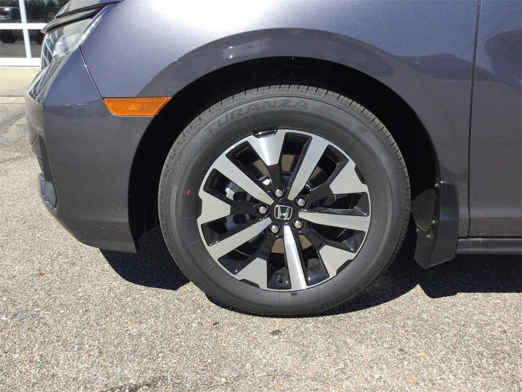 new 2026 Honda Odyssey car, priced at $44,290