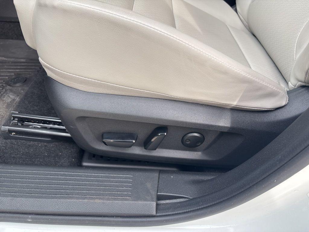 used 2023 Nissan Rogue car, priced at $25,971