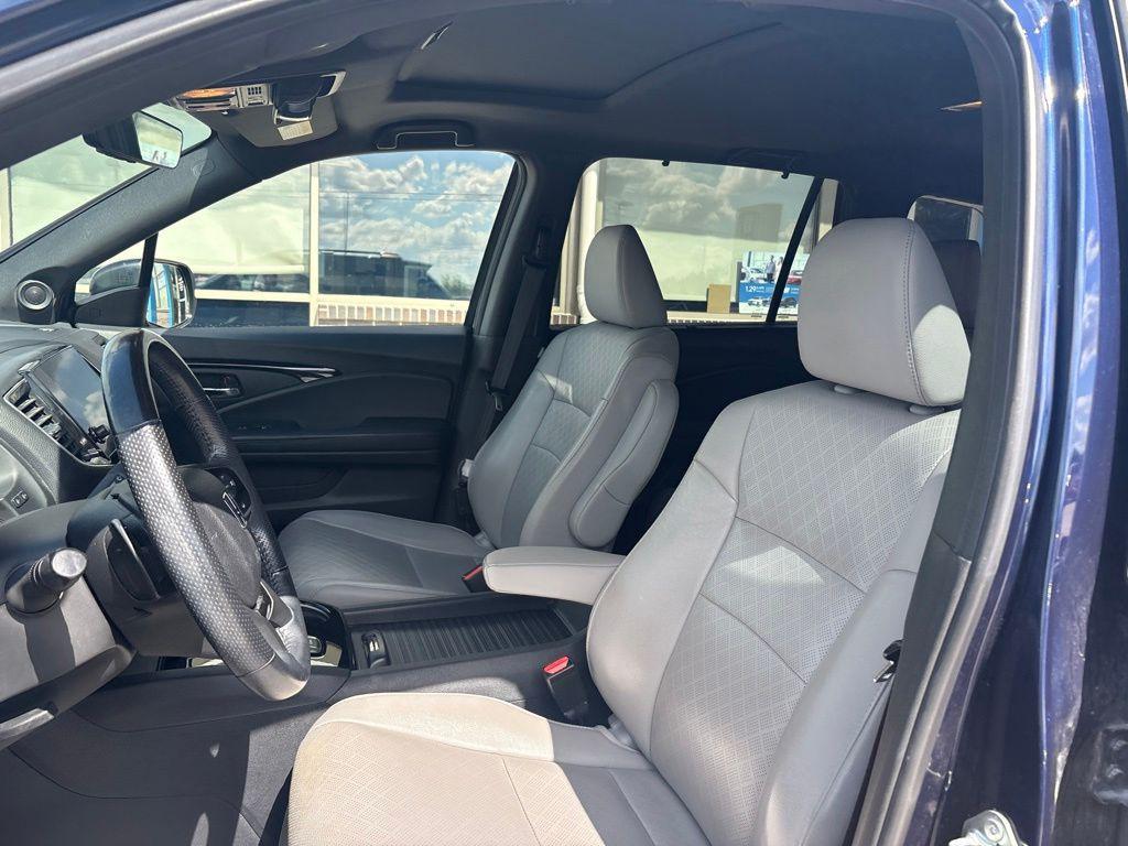 used 2020 Honda Passport car, priced at $22,820