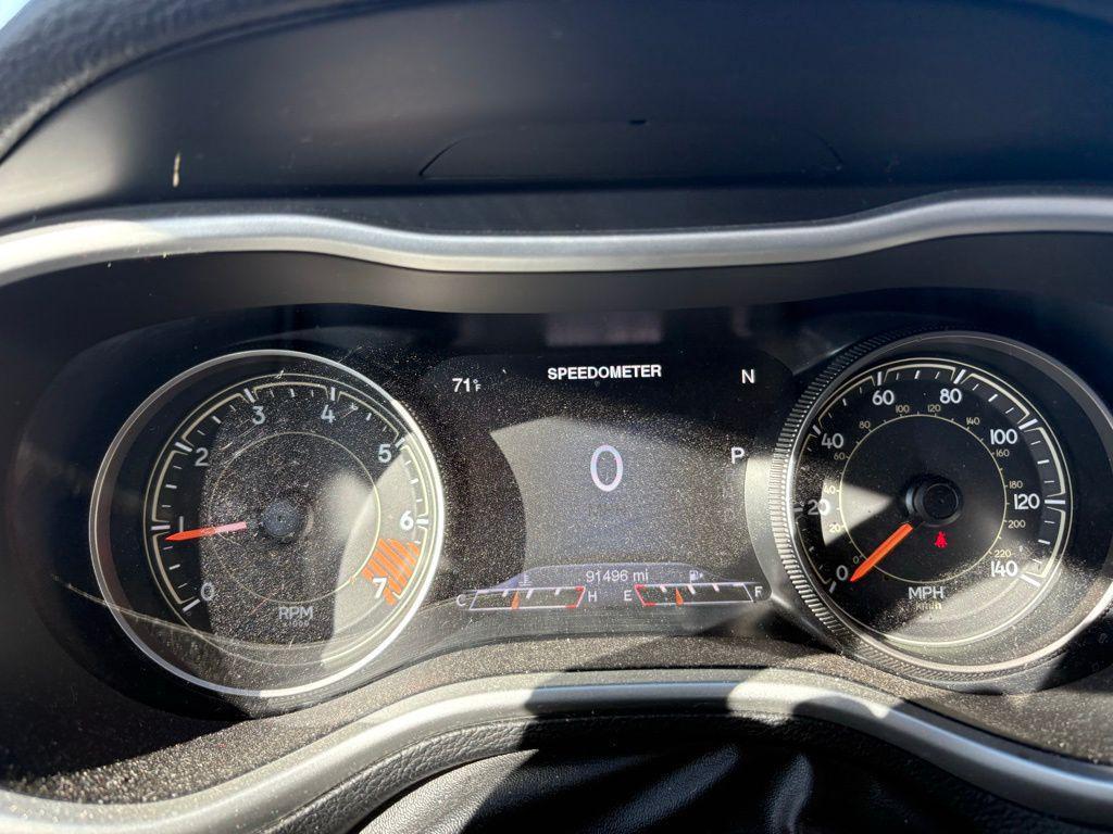 used 2015 Jeep Cherokee car, priced at $11,900