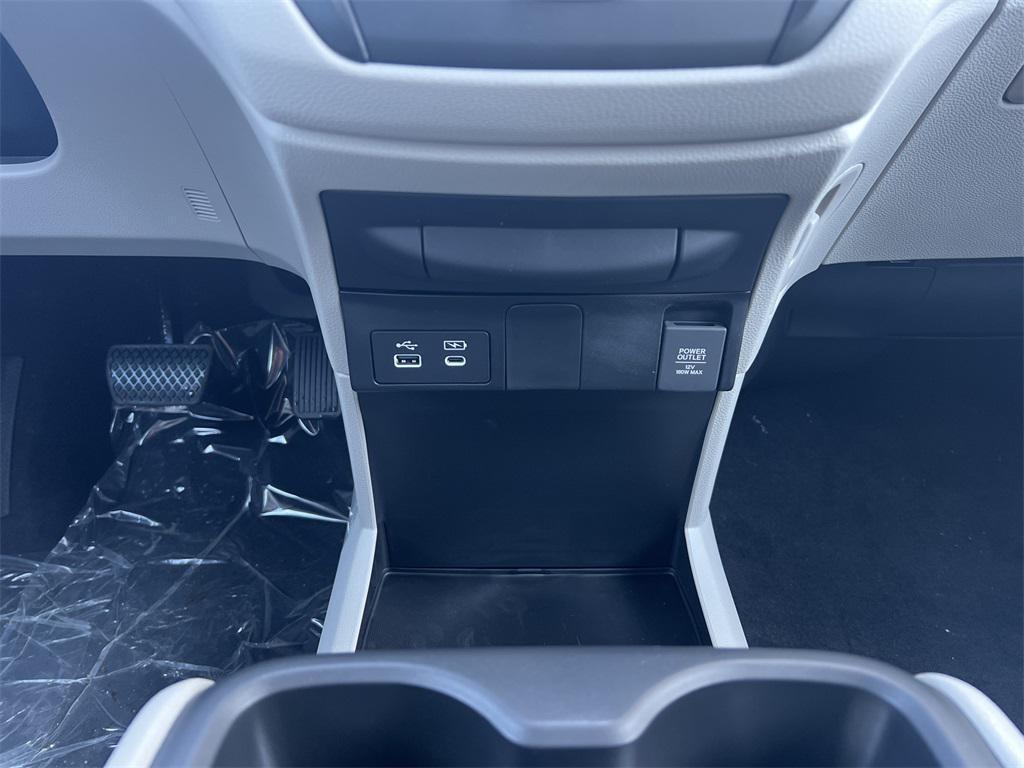 new 2026 Honda Odyssey car, priced at $45,685