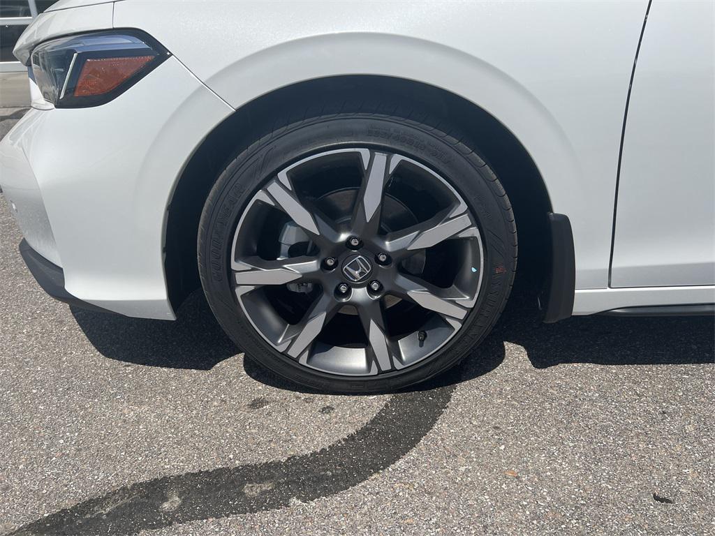 new 2026 Honda Civic Hybrid car, priced at $35,145