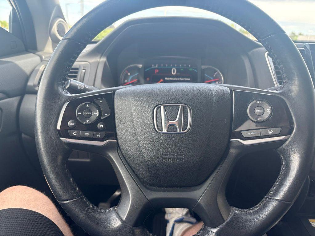 used 2022 Honda Pilot car, priced at $25,149