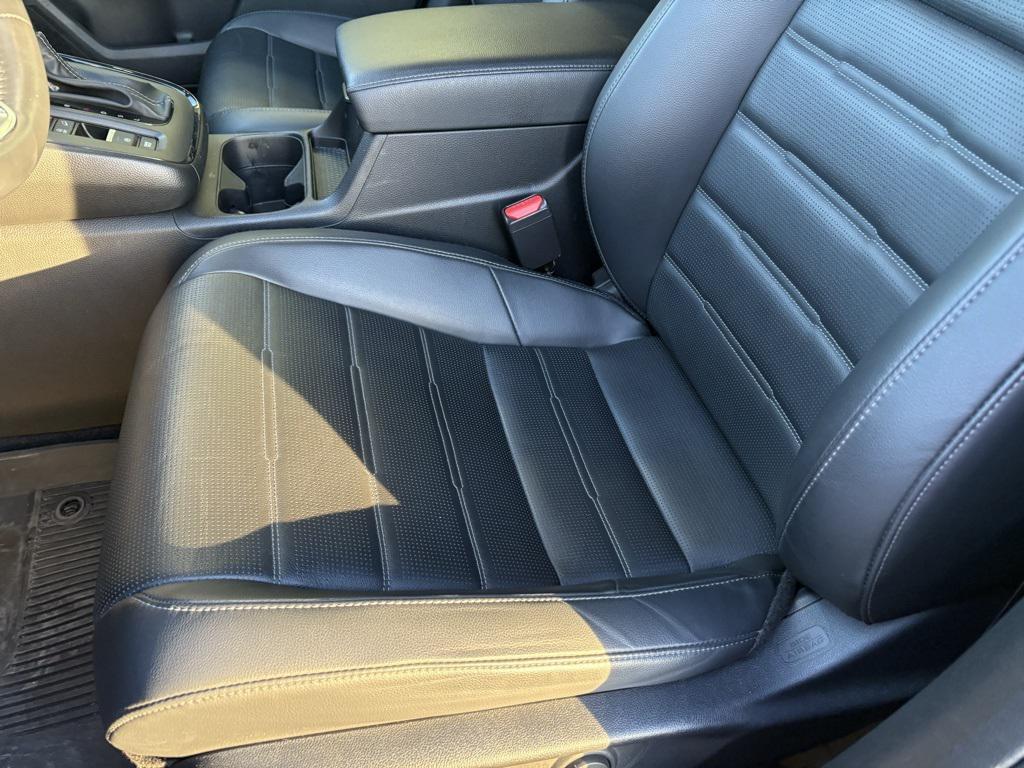 used 2023 Honda CR-V car, priced at $33,251