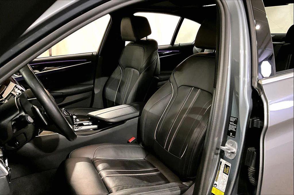 used 2019 BMW 540 car, priced at $25,487