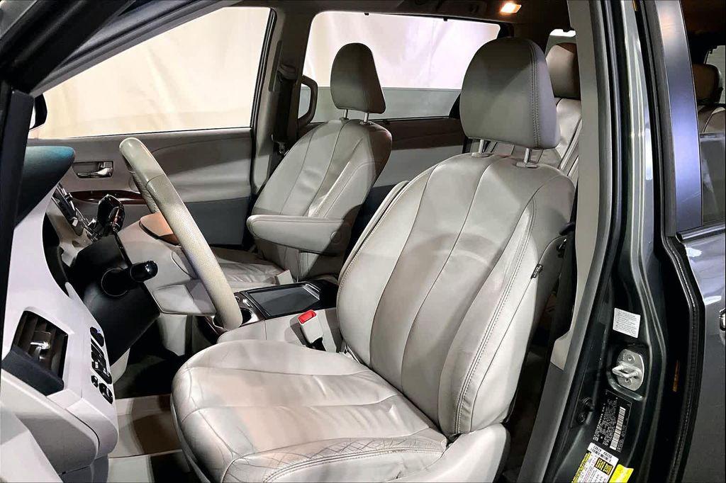 used 2014 Toyota Sienna car, priced at $13,287