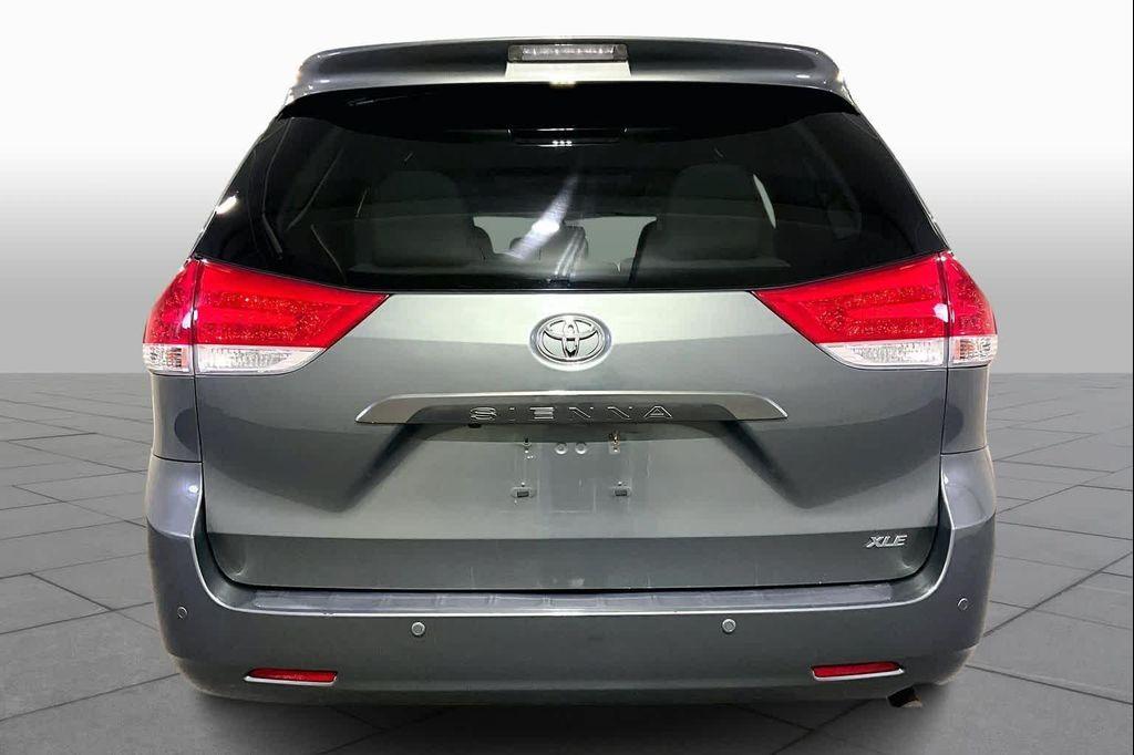 used 2014 Toyota Sienna car, priced at $13,287