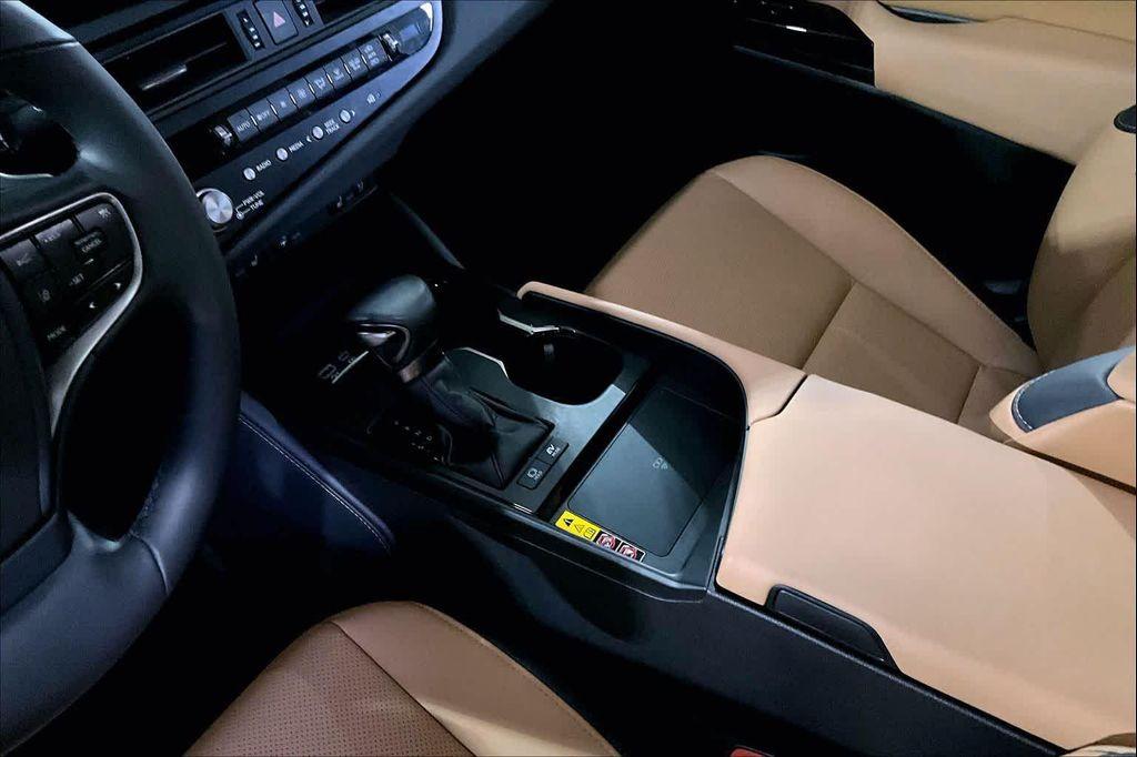 used 2024 Lexus ES 300h car, priced at $41,987