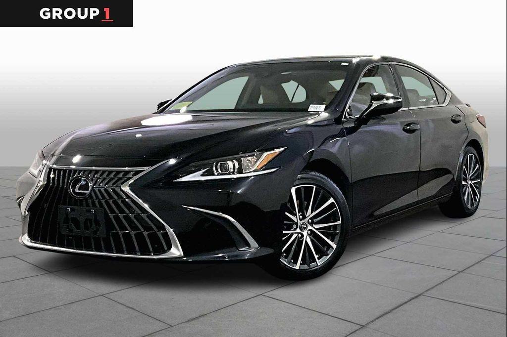 used 2024 Lexus ES 300h car, priced at $41,987