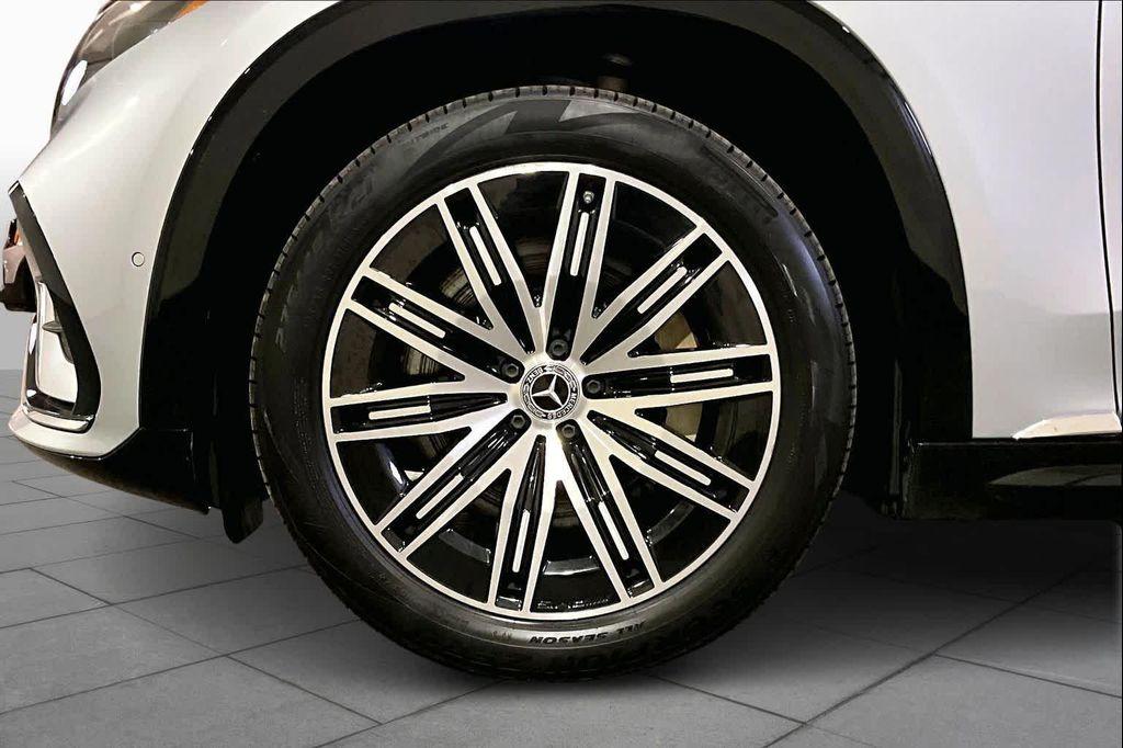 used 2023 Mercedes-Benz EQS 580 car, priced at $46,487