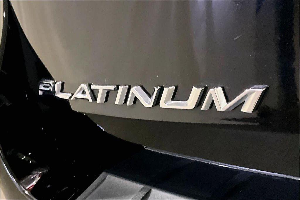 used 2022 Ford Explorer car, priced at $32,987