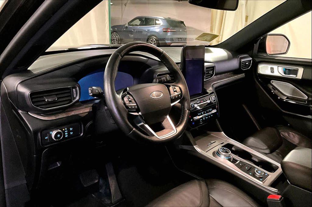 used 2022 Ford Explorer car, priced at $32,987