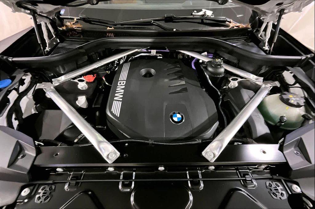 new 2026 BMW X7 car, priced at $93,965