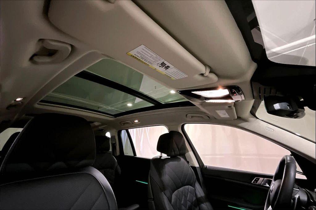 used 2025 BMW X7 car, priced at $76,987