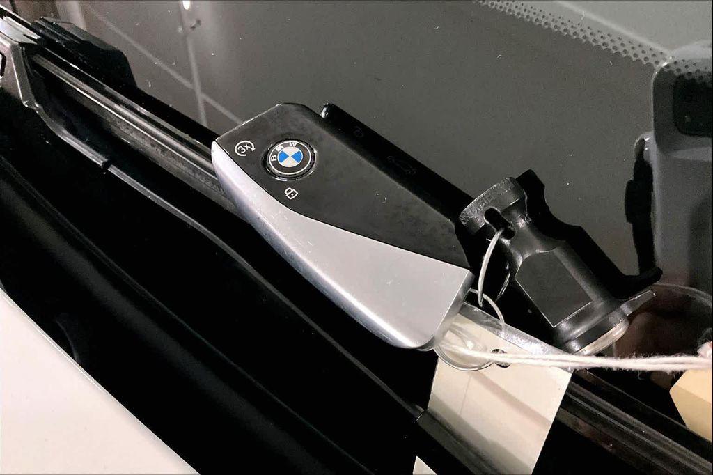 used 2025 BMW X7 car, priced at $76,987