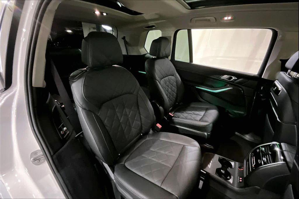 used 2025 BMW X7 car, priced at $76,987