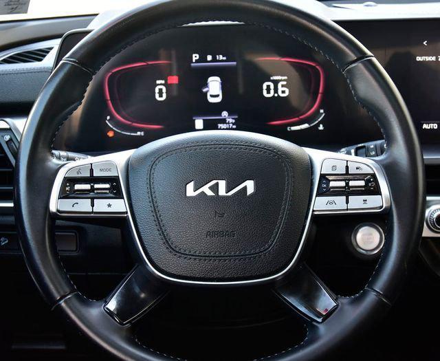 used 2023 Kia Telluride car, priced at $30,649