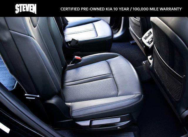 used 2023 Kia Sorento Hybrid car, priced at $31,699