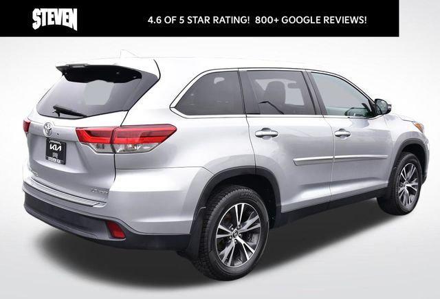 used 2019 Toyota Highlander car, priced at $21,900