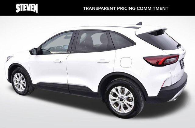 used 2025 Ford Escape car, priced at $21,600