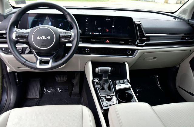 used 2025 Kia Sportage car, priced at $29,199