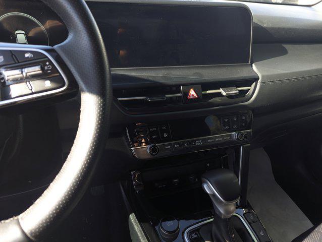 used 2024 Kia Seltos car, priced at $25,995