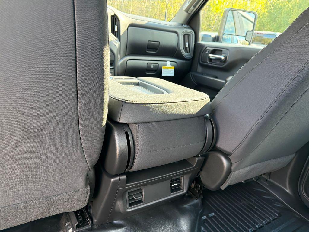 new 2026 GMC Sierra 2500 car, priced at $56,100