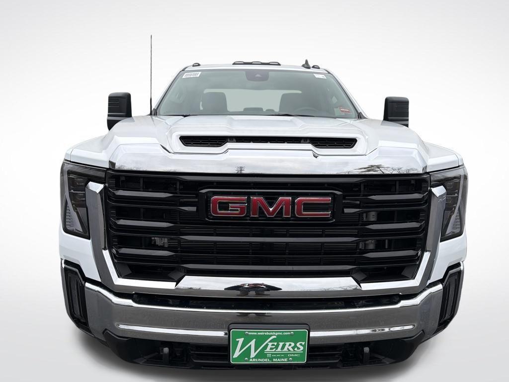 new 2026 GMC Sierra 3500 car, priced at $65,340