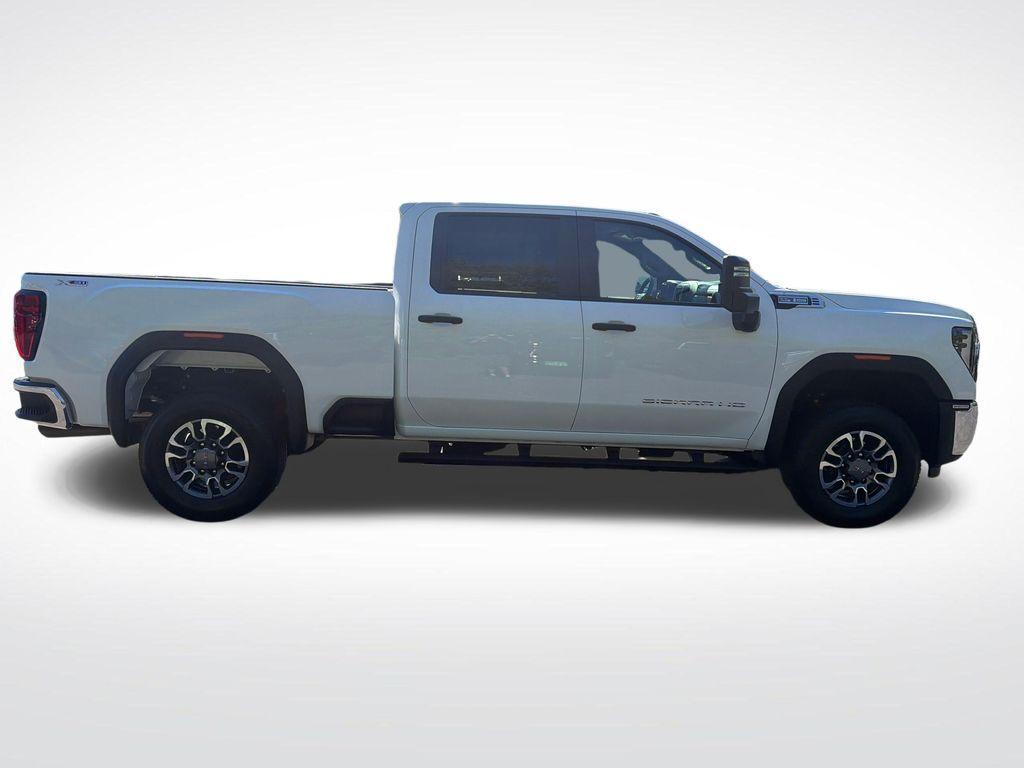 new 2026 GMC Sierra 3500 car, priced at $58,000