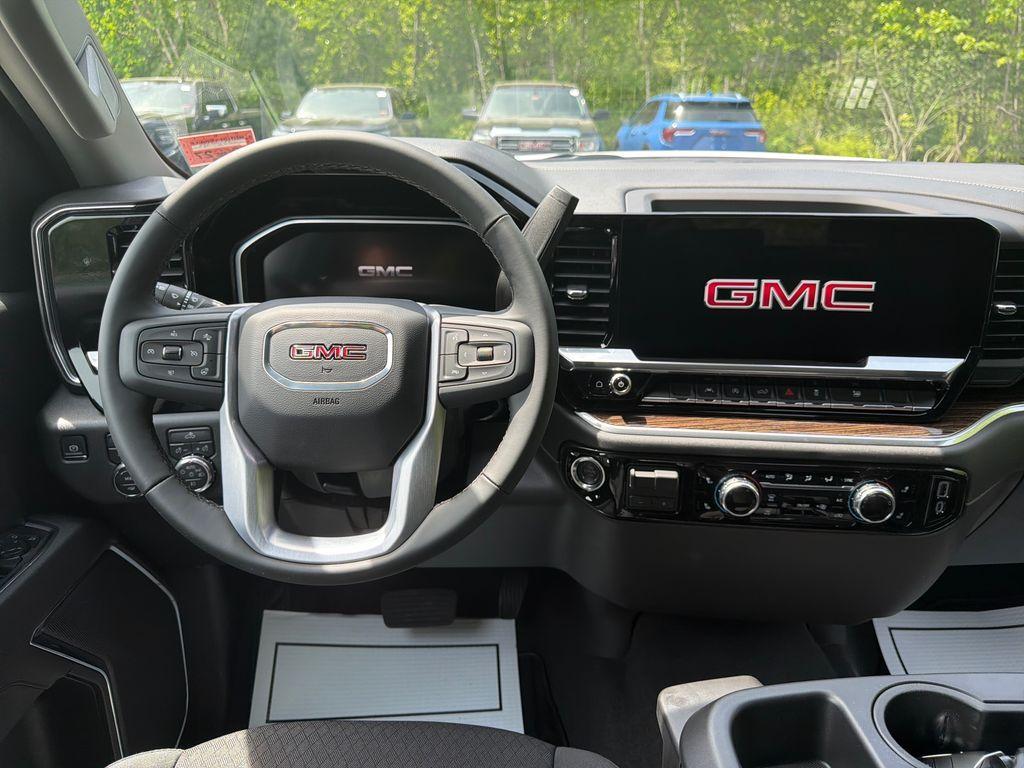 new 2026 GMC Sierra 1500 car, priced at $55,520