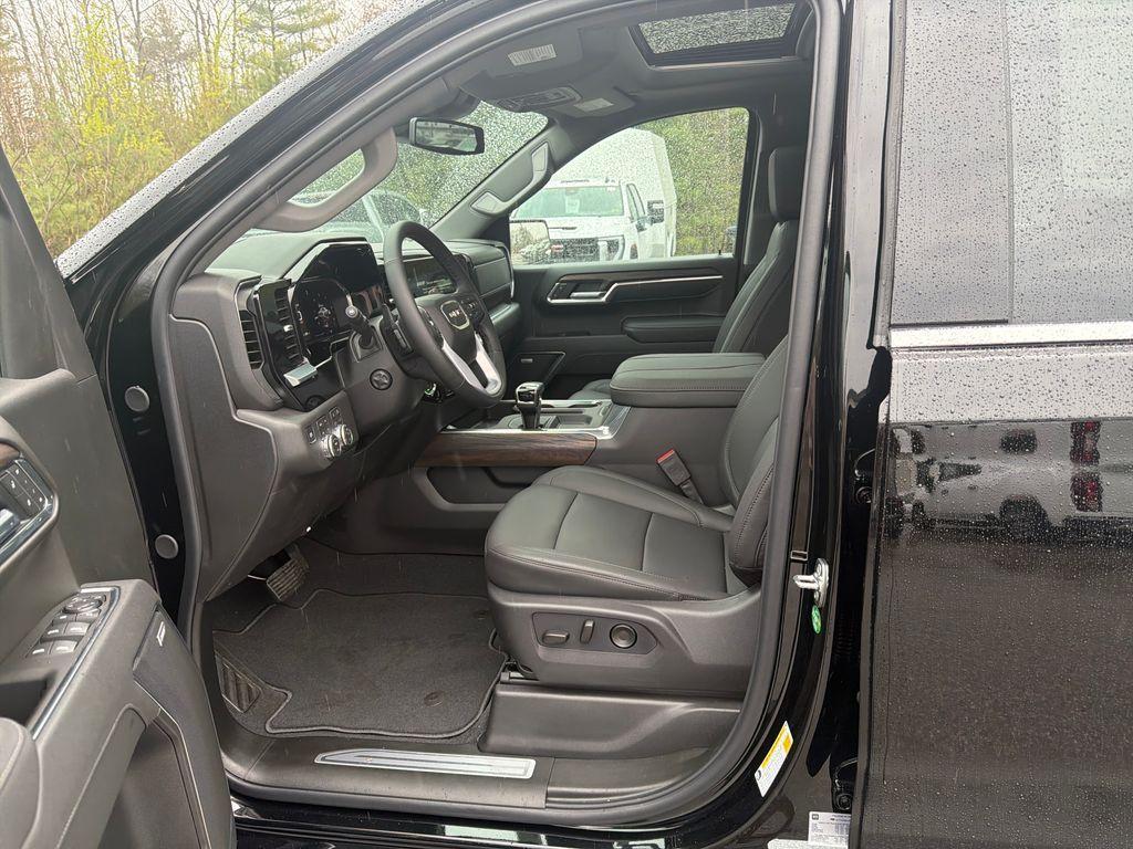 new 2026 GMC Sierra 1500 car, priced at $65,245
