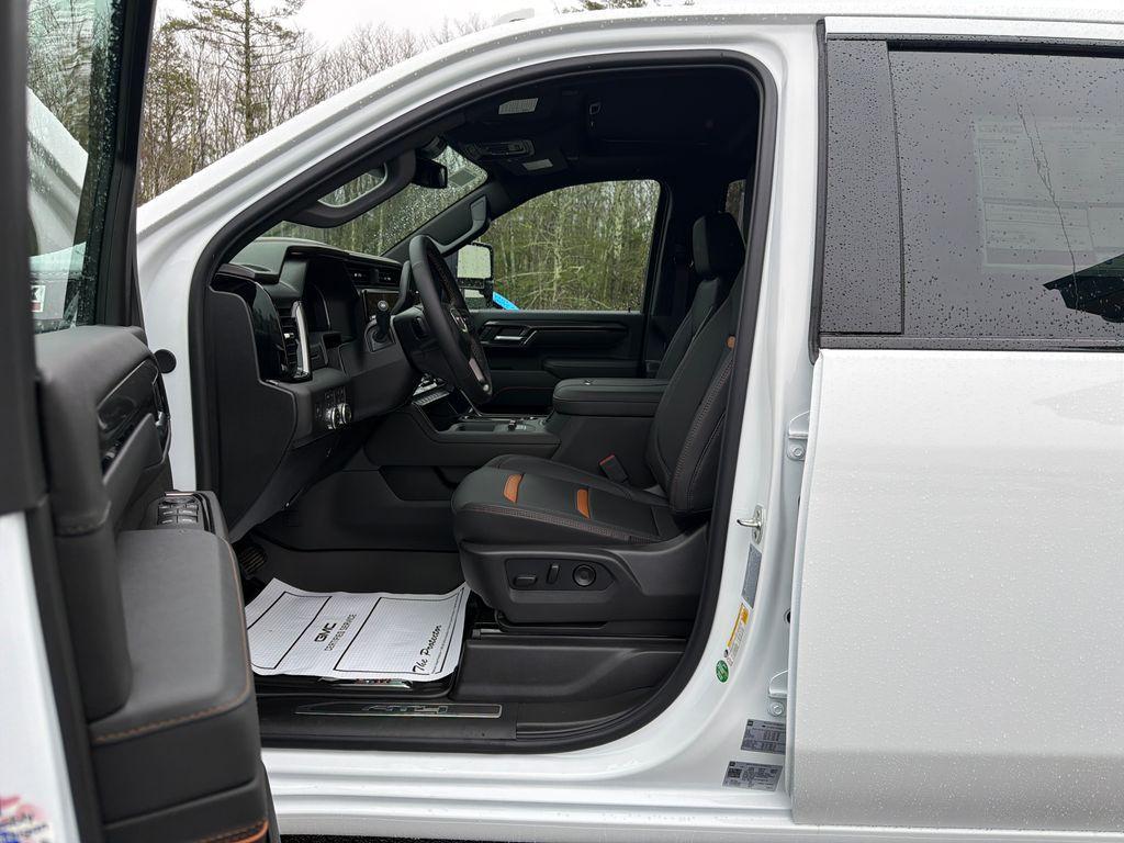 new 2026 GMC Sierra 2500 car, priced at $84,334