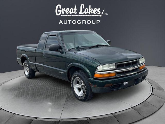 used 2002 Chevrolet S-10 car, priced at $6,950