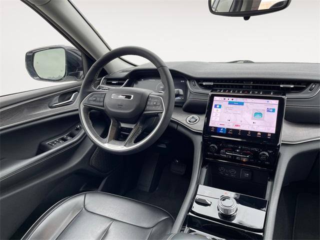 used 2023 Jeep Grand Cherokee car, priced at $29,399