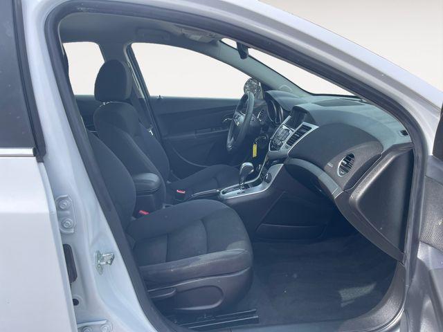 used 2016 Chevrolet Cruze Limited car, priced at $5,148