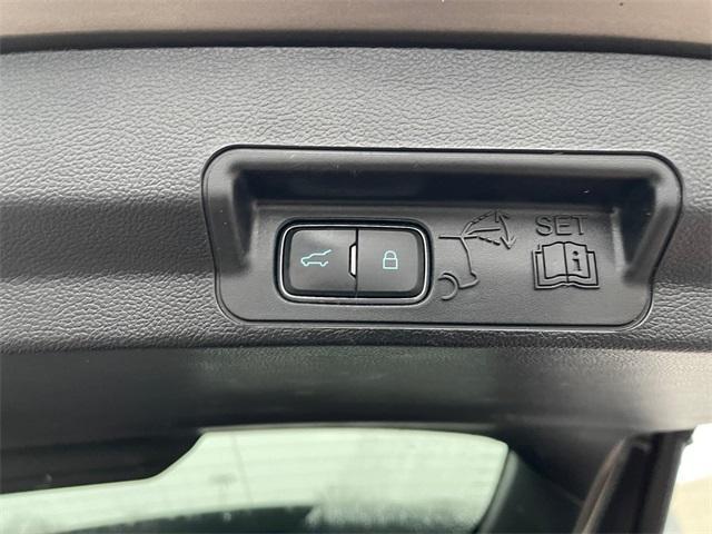 used 2021 Ford Explorer car, priced at $18,547