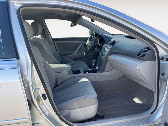 used 2007 Toyota Camry Hybrid car, priced at $2,384