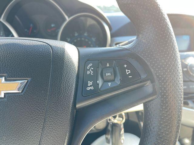 used 2014 Chevrolet Cruze car, priced at $5,950