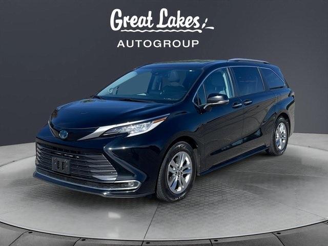 used 2022 Toyota Sienna car, priced at $37,030