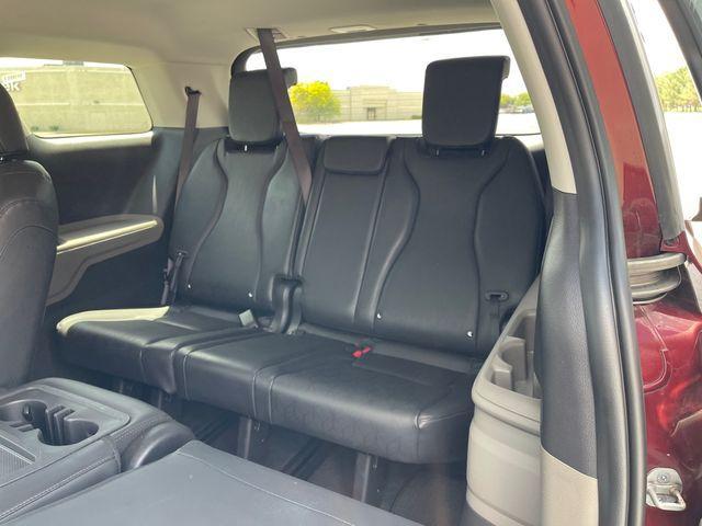 used 2025 Kia Carnival car, priced at $33,546