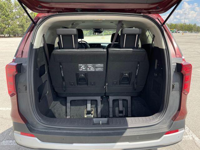 used 2025 Kia Carnival car, priced at $33,546