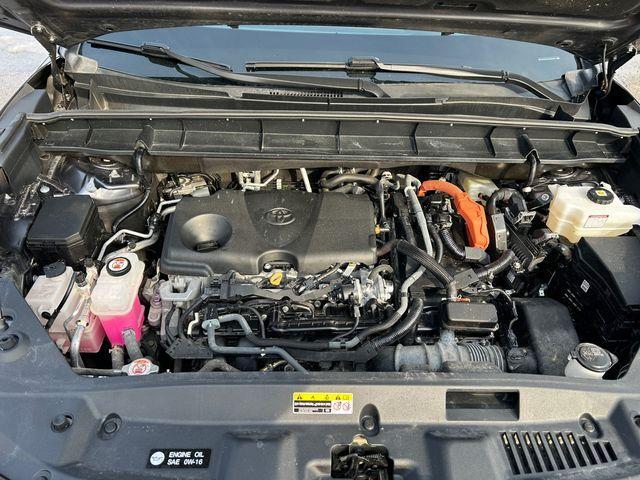 used 2024 Toyota Highlander Hybrid car, priced at $40,988