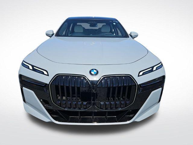new 2025 BMW 760 car, priced at $128,450