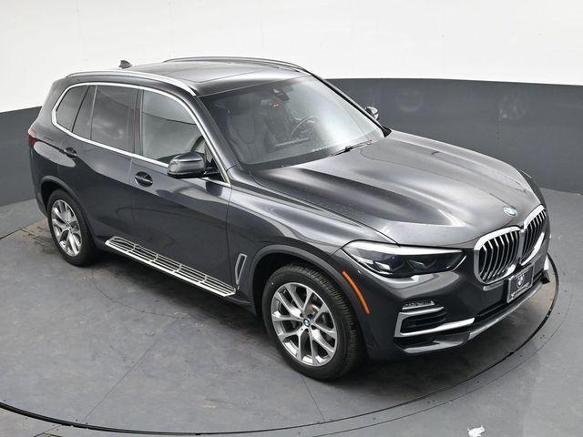 used 2021 BMW X5 car, priced at $31,900