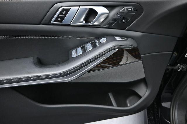 used 2025 BMW X7 car, priced at $92,232